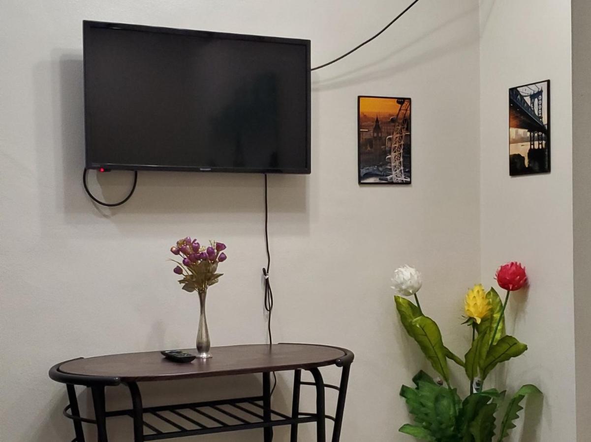 Jen'S Paranaque City Apartment Manila Ngoại thất bức ảnh