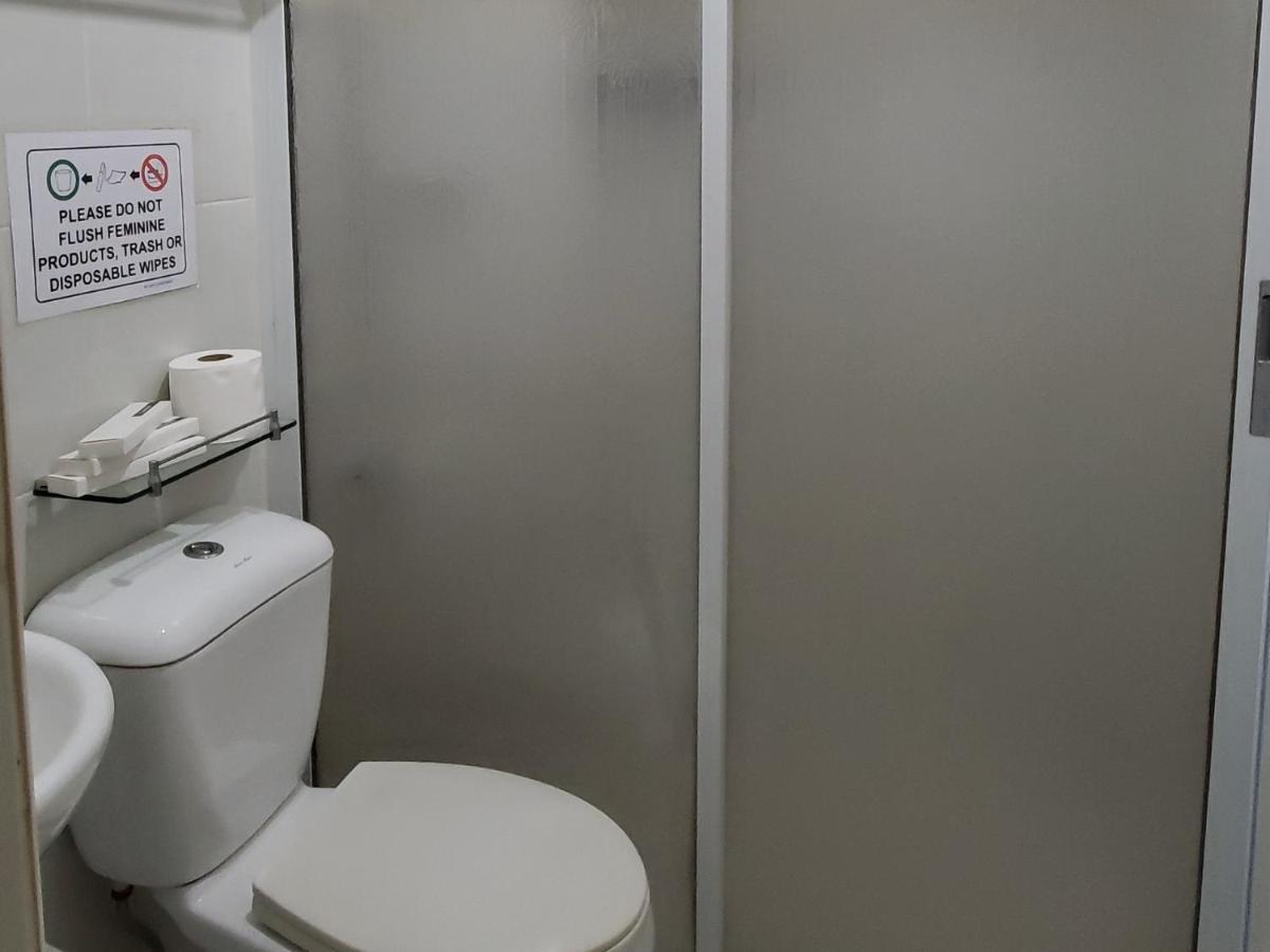 Jen'S Paranaque City Apartment Manila Ngoại thất bức ảnh